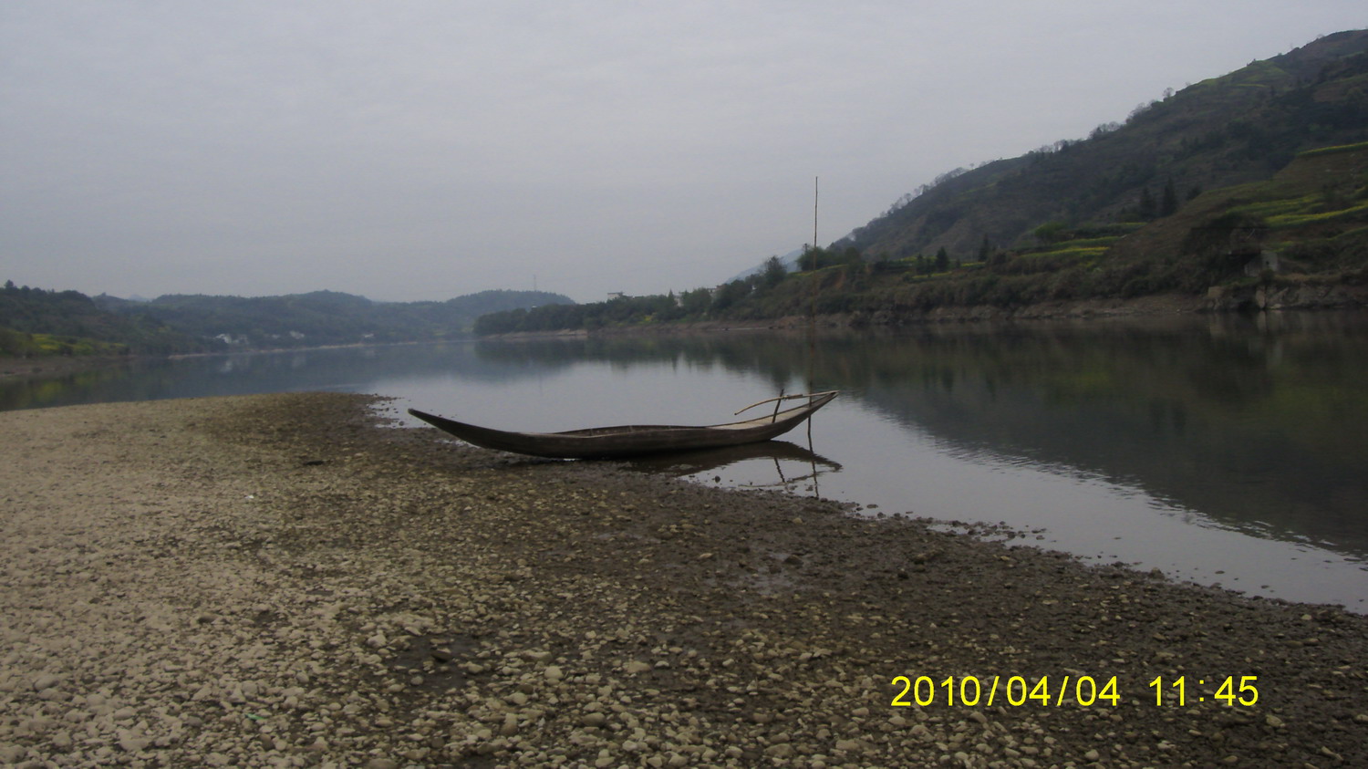 s73f2051.jpg