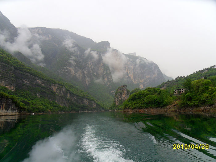 neo_img_sdc16748.jpg