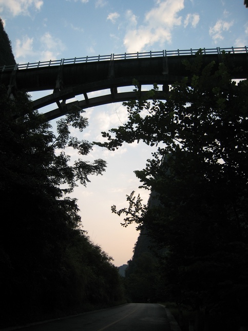 Ƭ 052.jpg