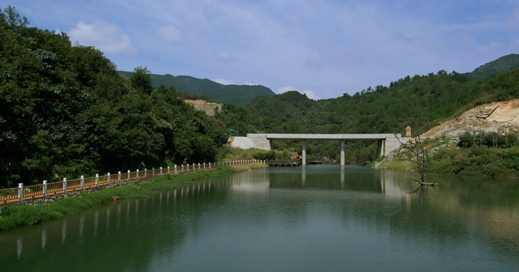 2010.9.11-锦里沟 (24).jpg