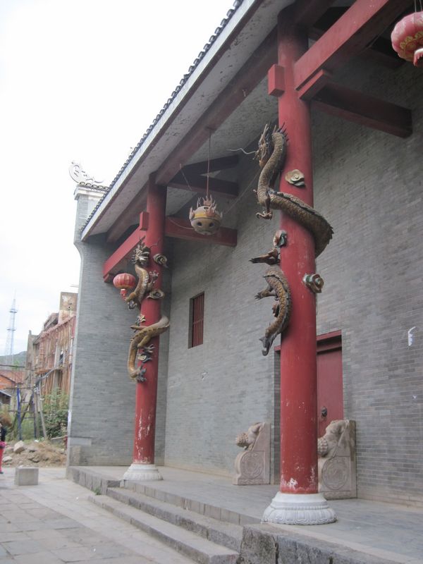 Ƭ 012.jpg