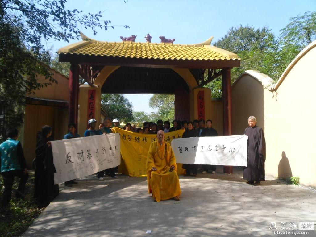 Ǩ.jpg