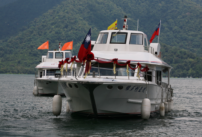 Ƭ 094.jpg