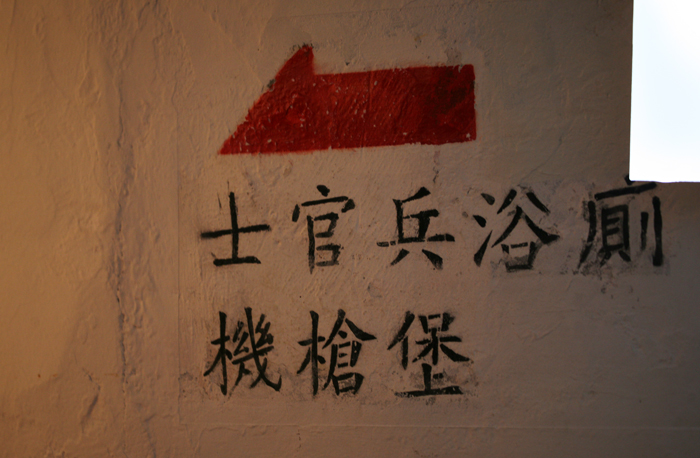 Ƭ 112.jpg