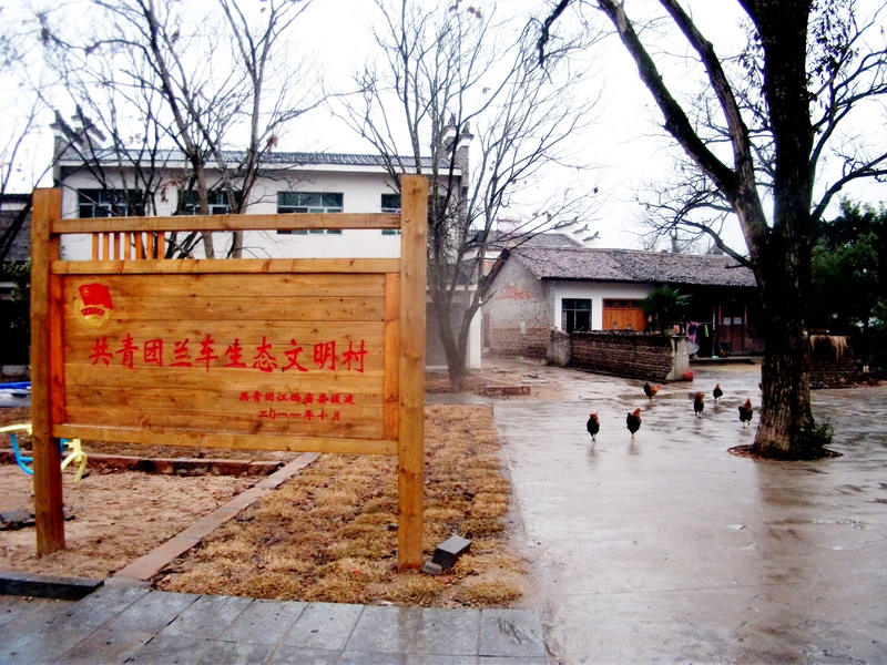 12011419048f31bbd6b3a5b15a.jpg
