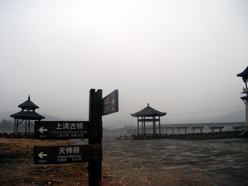 1201210108a8cc9bc9745eb13f.jpg