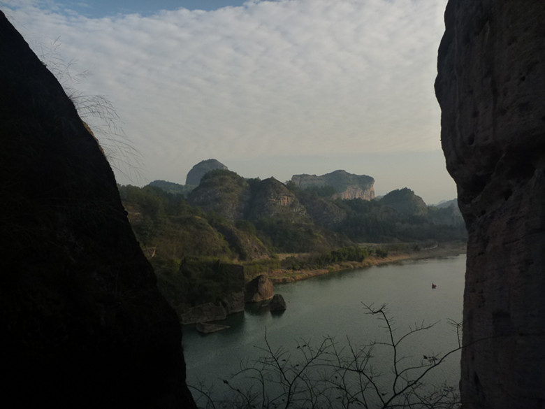 p1100415_.jpg