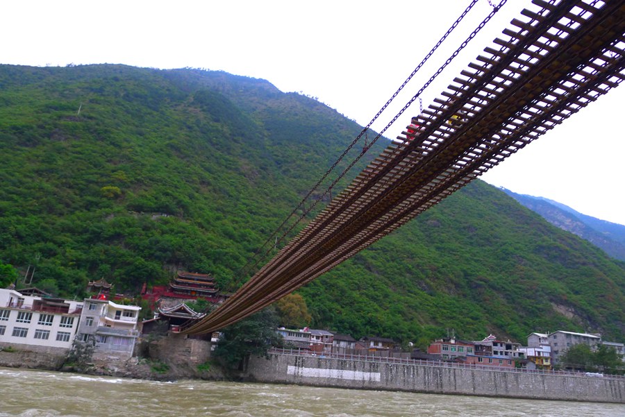 p1010979_.jpg