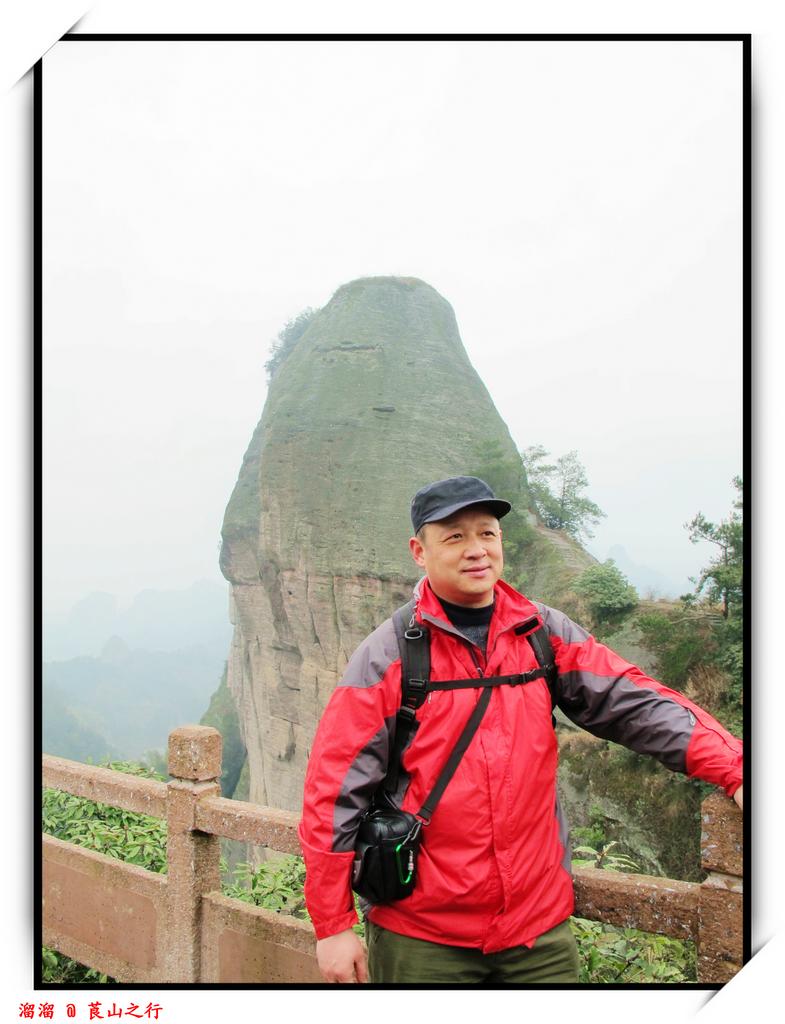 Ƭ 052.jpg