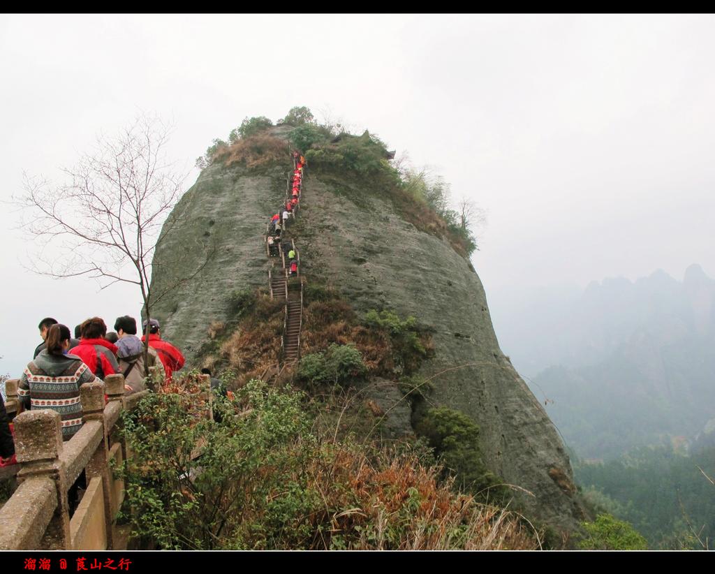Ƭ 061.jpg