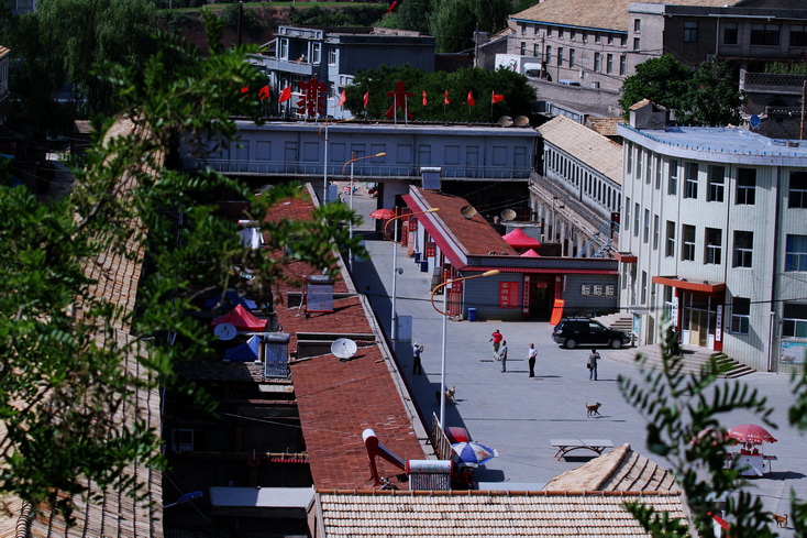 r12.jpg
