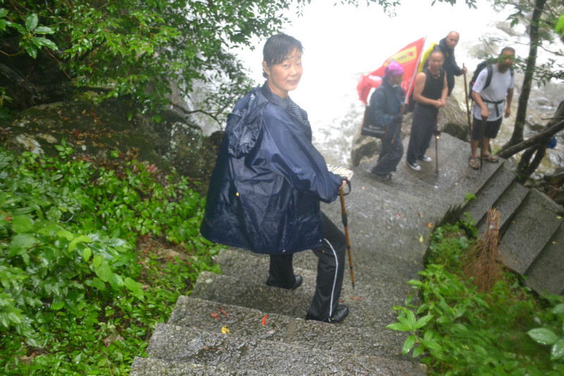 201271612442385552.jpg