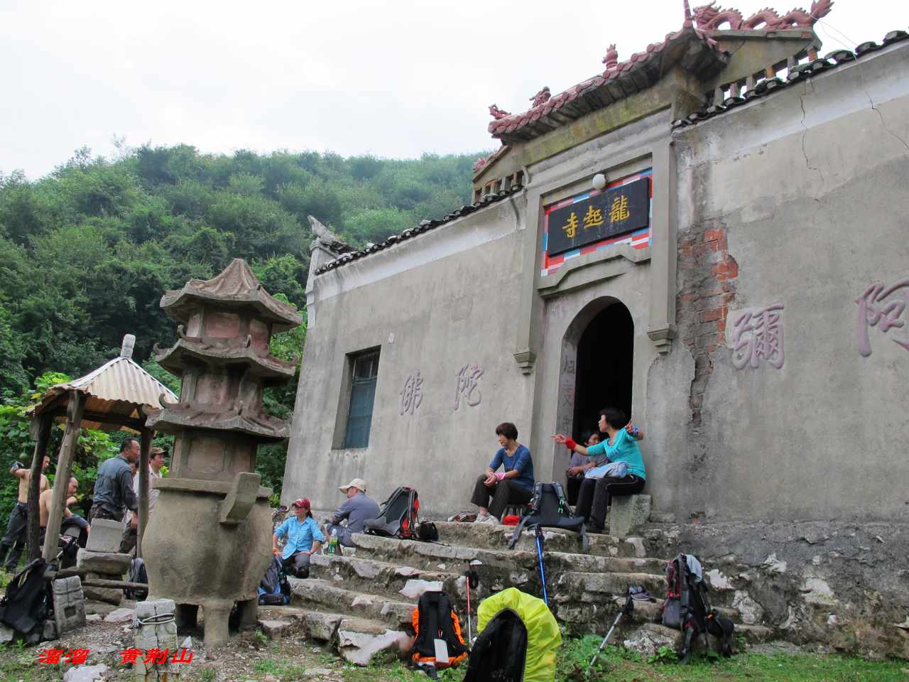 9y 015.jpg