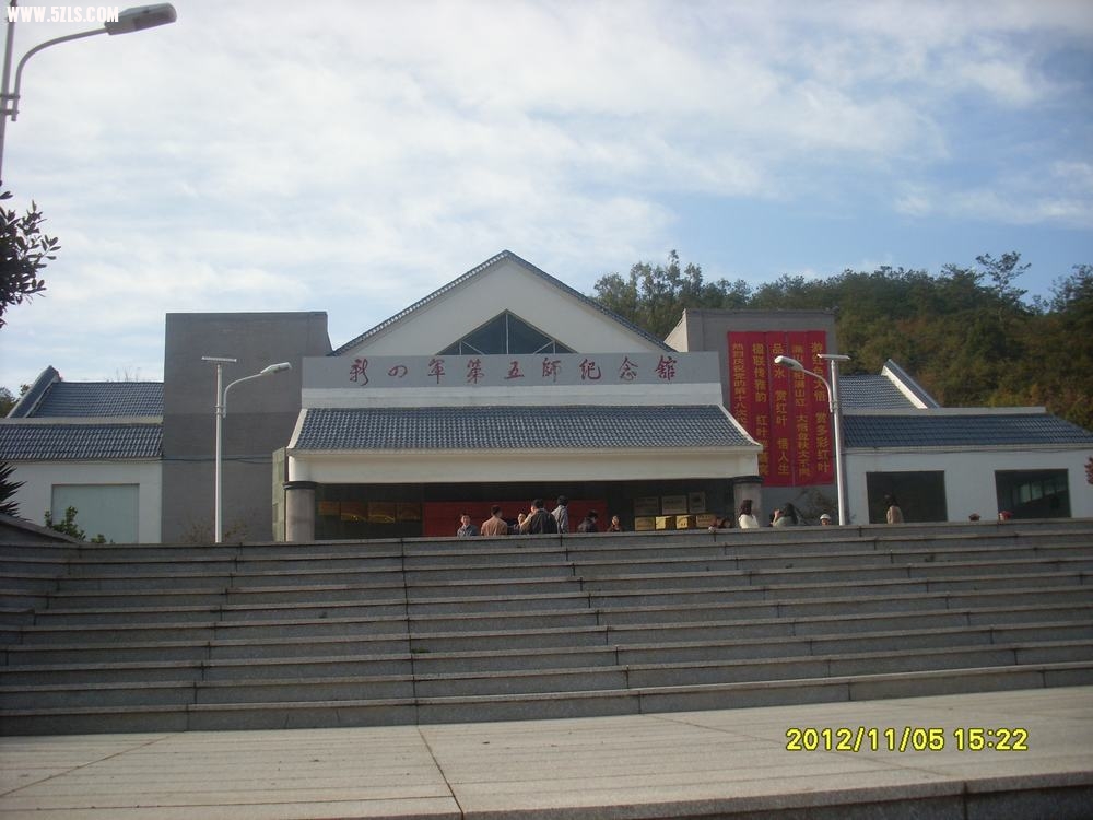 001.JPG