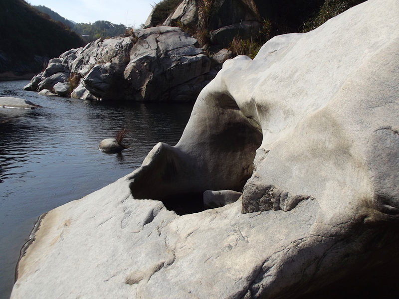 dscf0225_.jpg