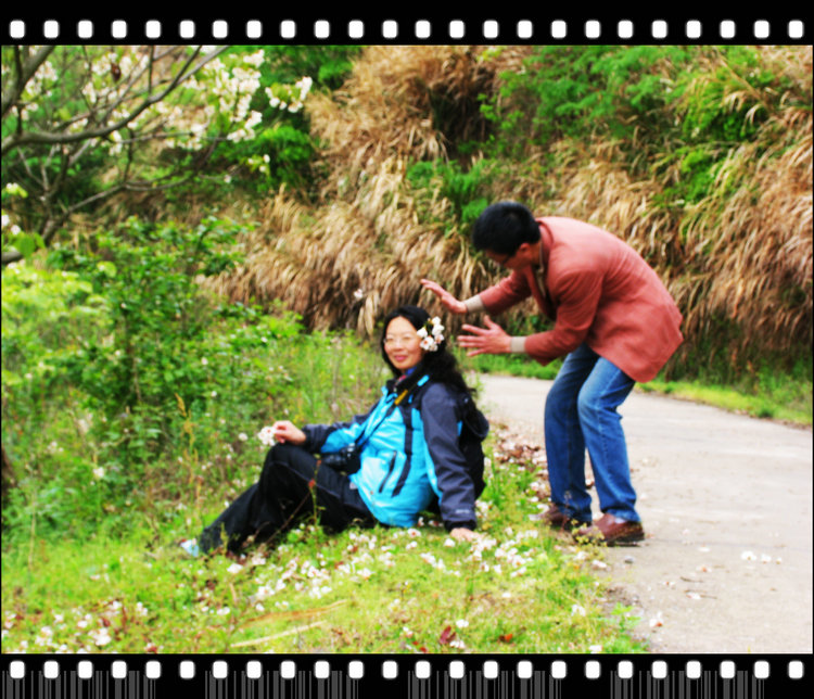 Ƭ 053.jpg