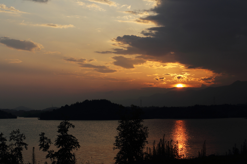 6u0b3121.jpg