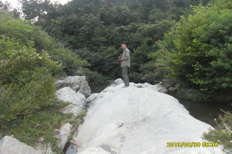 52_183033_d4de2375d10cb81.jpg