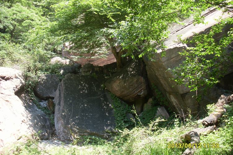 52_183033_7571db373cb1728.jpg
