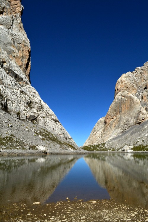 1 1143_conew1.jpg