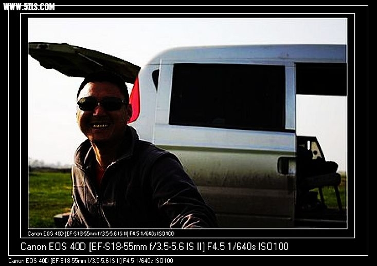 Ƭ 129.jpg