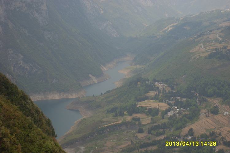 SL382730.JPG
