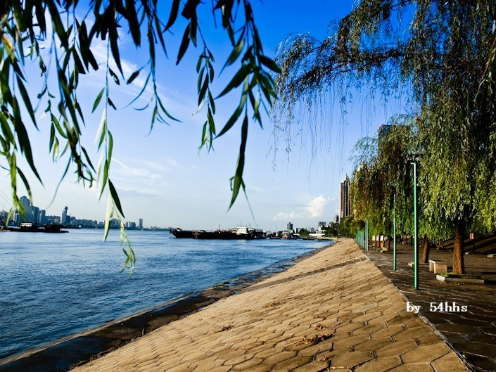 QQͼƬ20130710090400.jpg