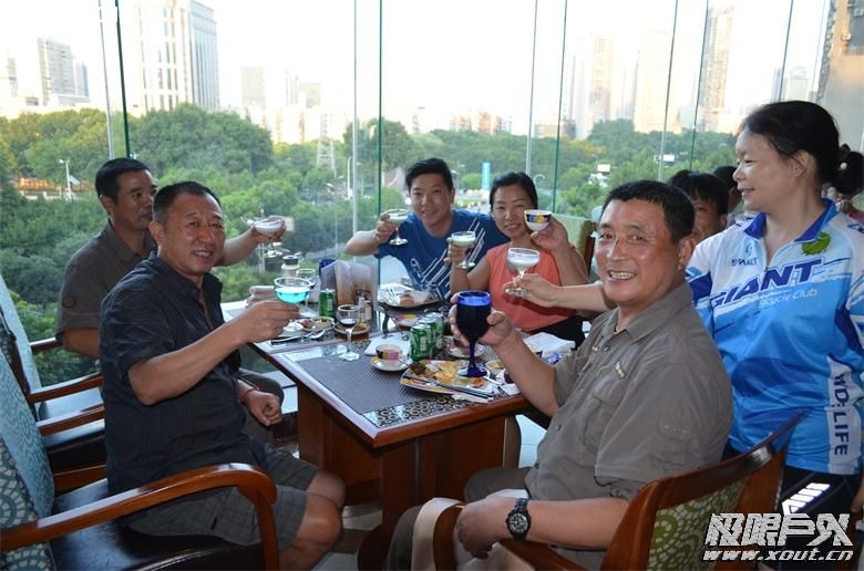 1307252203cb316282d513eb15.jpg