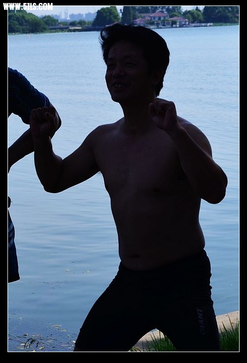 QQͼƬ20130728133345.jpg