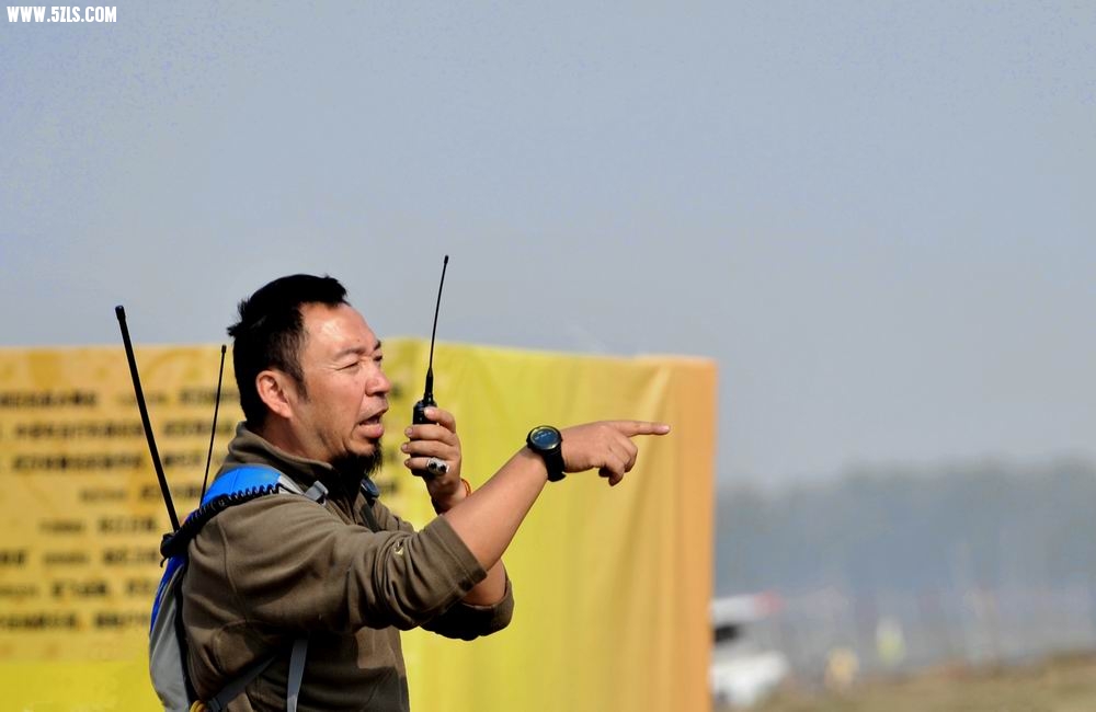 调整大小 难民.jpg