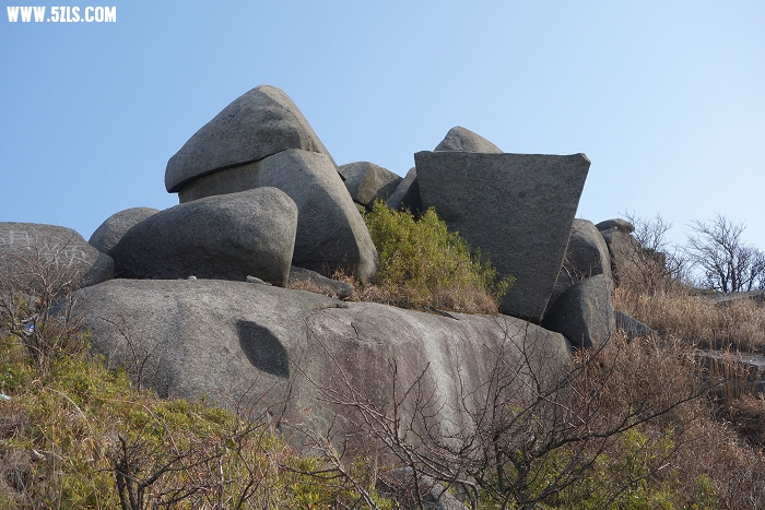 图67   黄龙山奇石.jpg