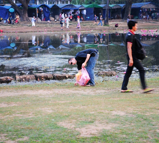  09.jpg