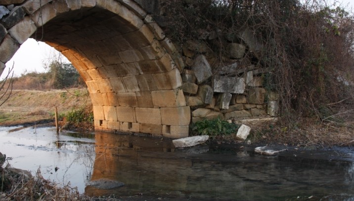 05.jpg