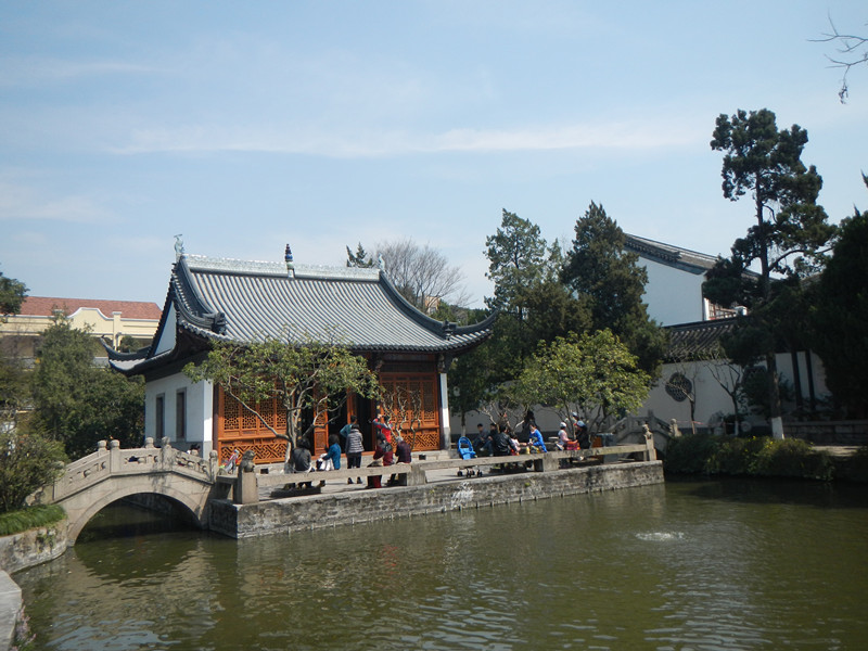 dscn1982_.jpg
