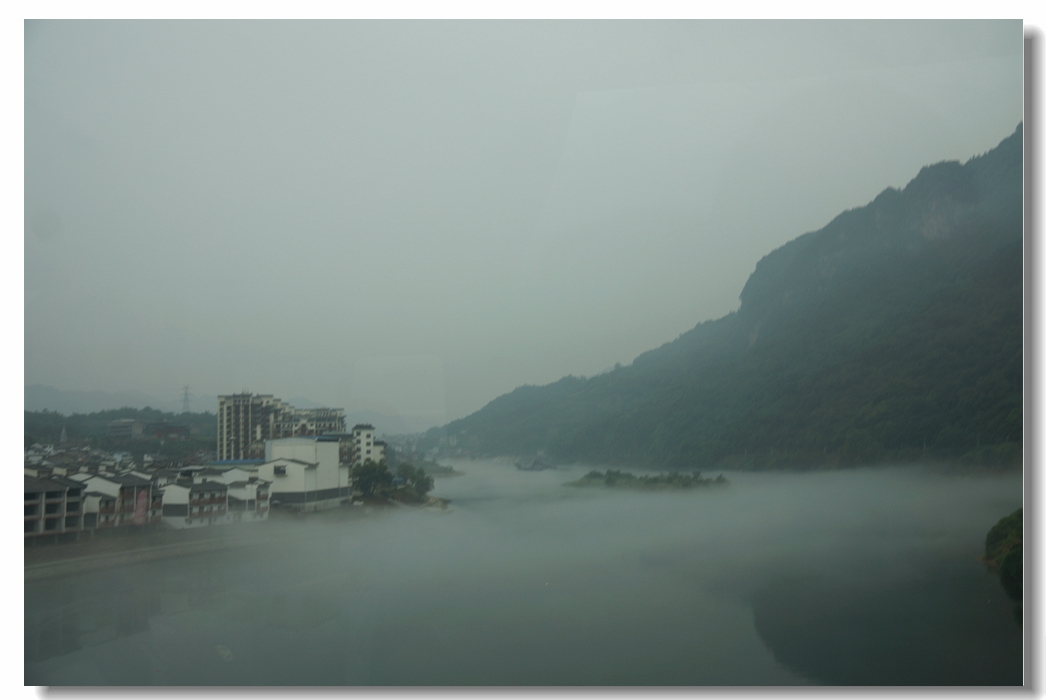 彭01.jpg