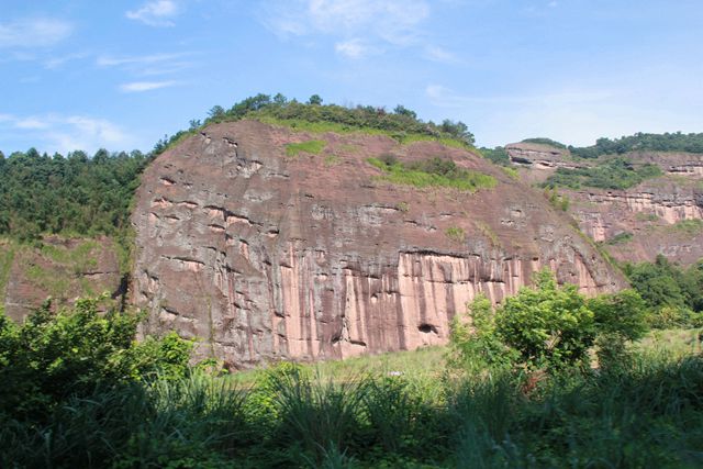 102.jpg