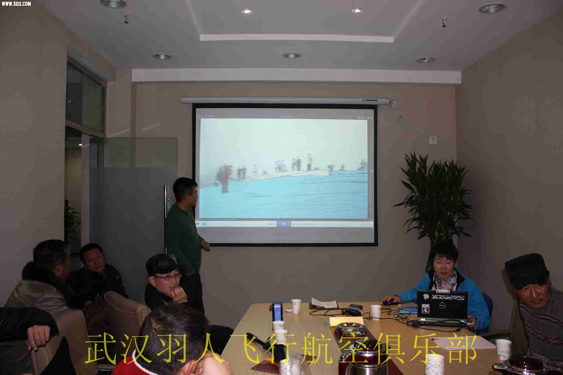 Ƭ 088.jpg