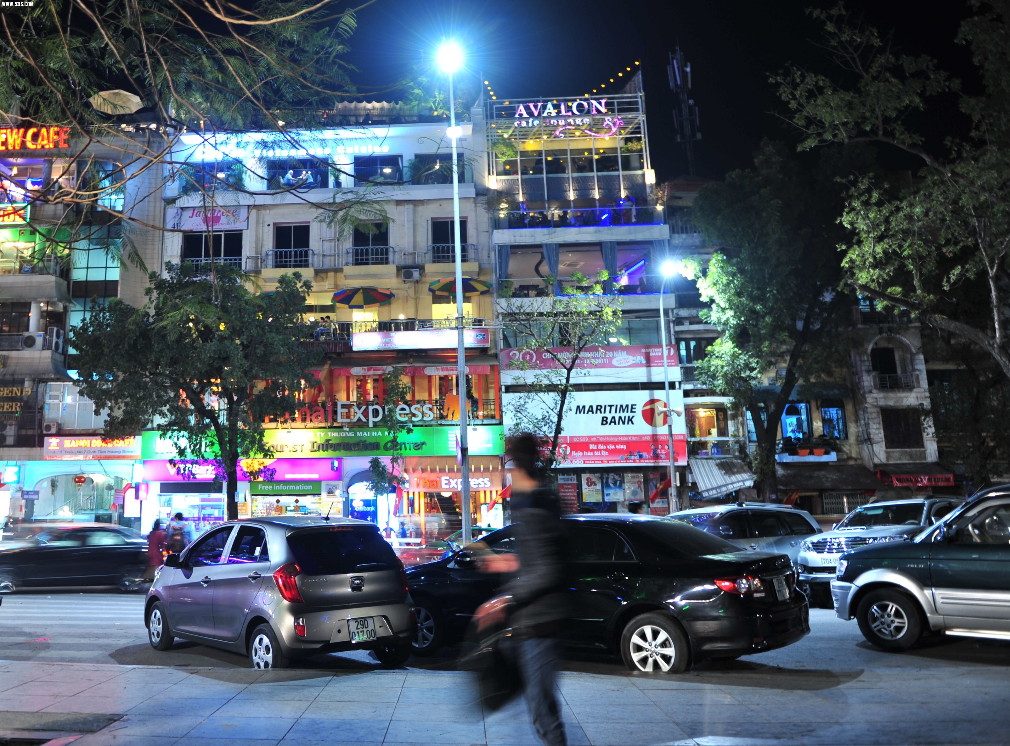 DSC_3594_.jpg