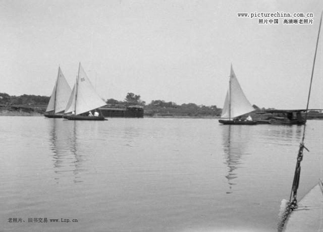 1920上海恒利赛船会1.jpg