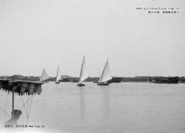 1920上海恒利赛船会4.jpg