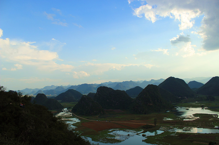 贵州九岭-布依族 392_副本.jpg