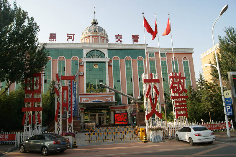 02.jpg