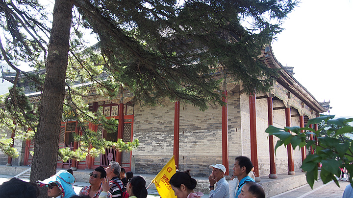 p1010759_.jpg