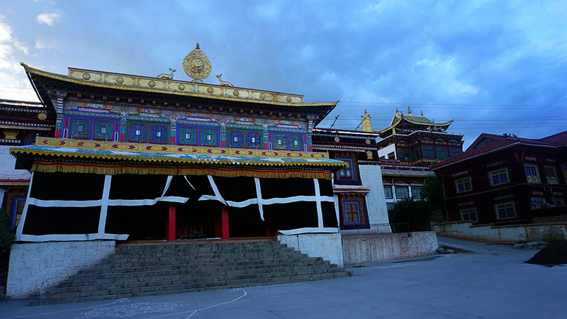 dsc01084_.jpg