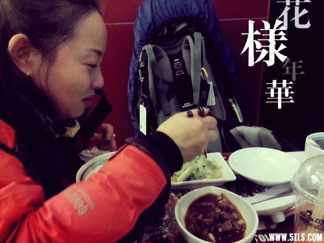 201032l067772v66l6e6u6.jpg
