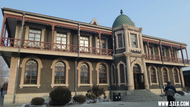 112003yon5akgrreol8arv.jpg