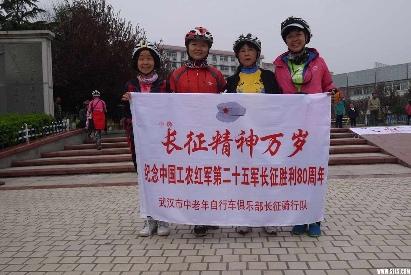 P1120854_.jpg