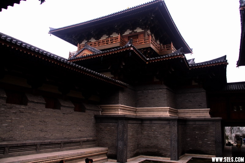 IMG_5810_exposure_exposure_缩小大小.jpg