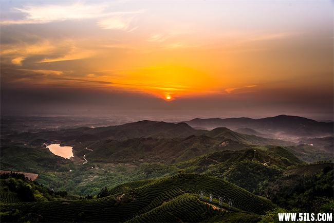 095928jhxiy0pu8tklhfph.jpg