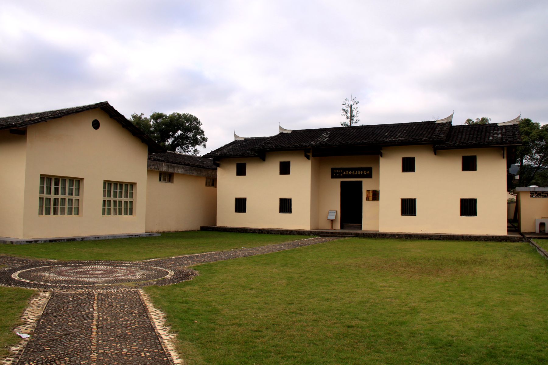gmy 883_.jpg